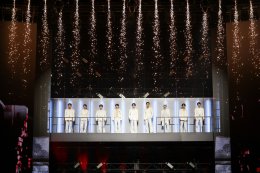 SUPER JUNIOR ตำนานที่ยังคงสร้างตำนานอันยิ่งใหญ่ต่อไป โชว์สุดยอดการแสดงฉลองครบรอบ 20 ปี <SUPER SHOW 10> บัตรหมดทั้ง 2 รอบ รวมผู้ชมกว่า 22,000 คน ครองบัลลังก์ศิลปินเกาหลีวงแรกที่สามารถจัดคอนเสิร์ตในประเทศไทยได้ติดต่อกันเป็นครั้งที่ 10!